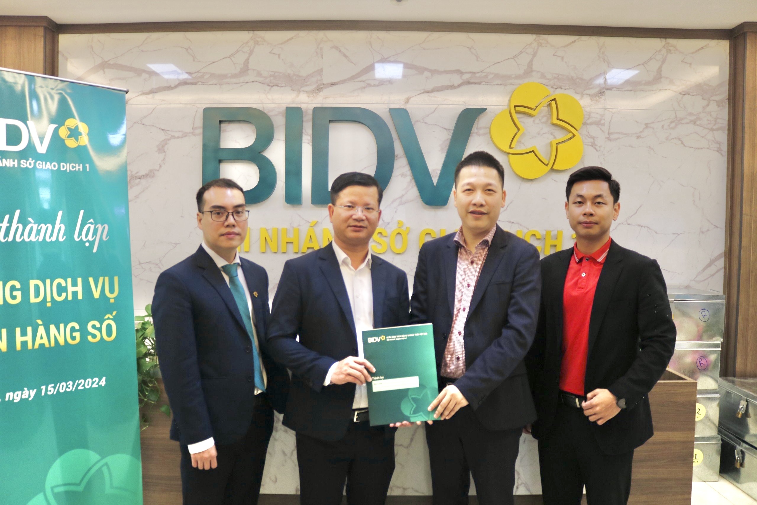 Ngân hàng BIDV và Công ty Cổ phần Công nghệ Healthcare Now thực hiện ký kết thỏa thuận hợp tác chiến lược 